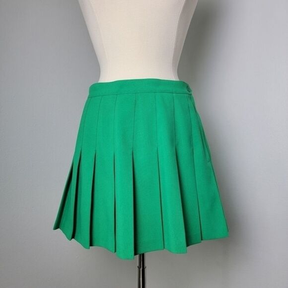Vintage 80s/90s Green High Waist Pleated Mini Tennis Skirt Size 14 - Picture 1 of 10